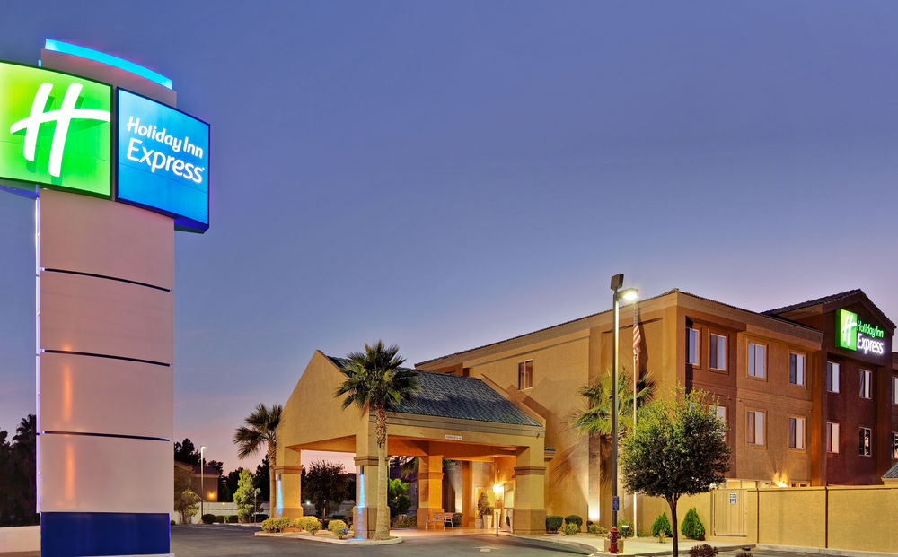 Holiday Inn Express Las Vegas-Nellis image 1